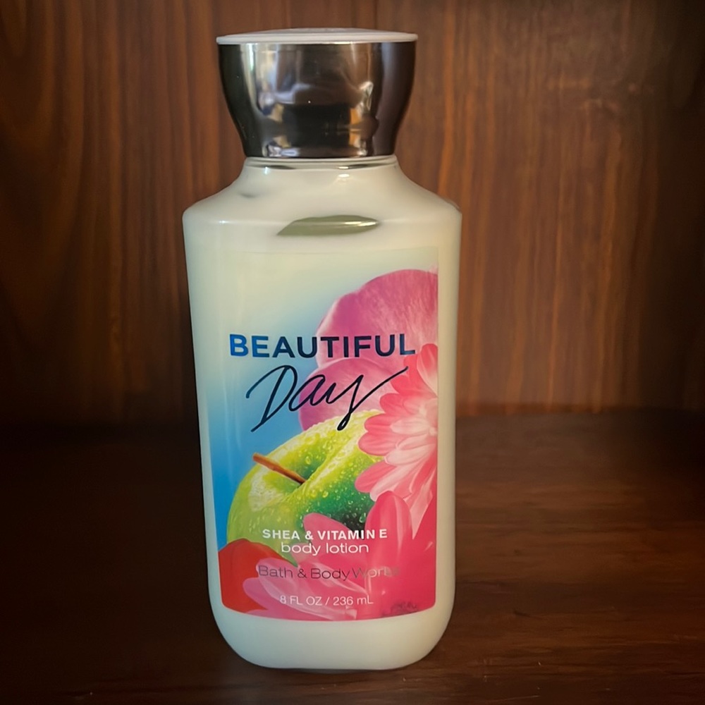 Bath and Body Works Body Lotion: Beautiful Day